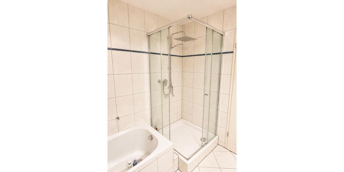 Dachgeschoßwohnung Moers - 3 Zimmer, 78 m&sup2;, 259.000&euro; | Angebot:27257576