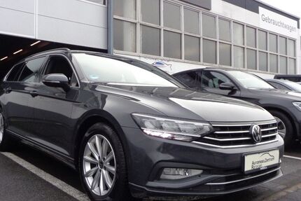 VW Passat Variant 124.600 km 15.990 &euro; Ratingen 40880