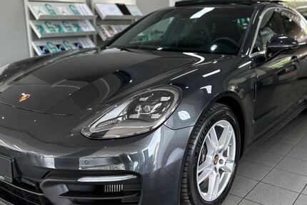 Porsche Panamera 17.000 km 81.990 &euro; Heiligenhaus 42579