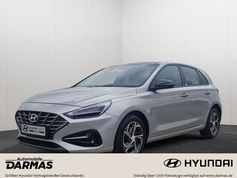i30