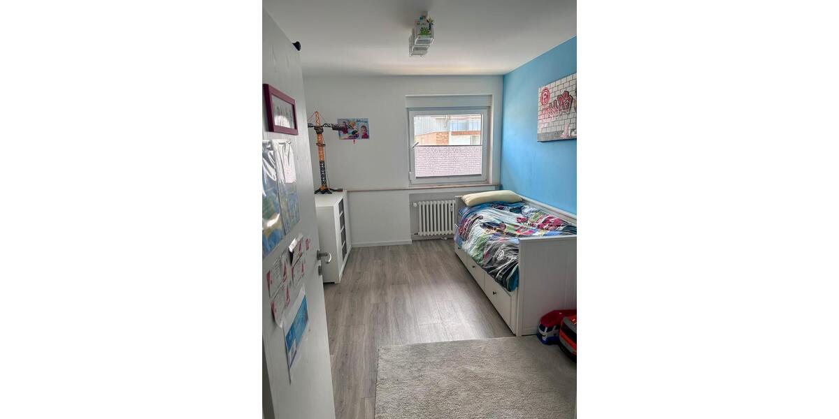 Etagenwohnung Düsseldorf Stadtbezirk 9 - 3 Zimmer, 77 m&sup2;, 330.000&euro; | Angebot:27260820