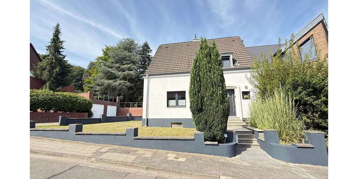 Einfamilienhaus Grevenbroich Neuenhausen - 4 Zimmer, 127 m&sup2;, 484.000&euro; | Angebot:25640638