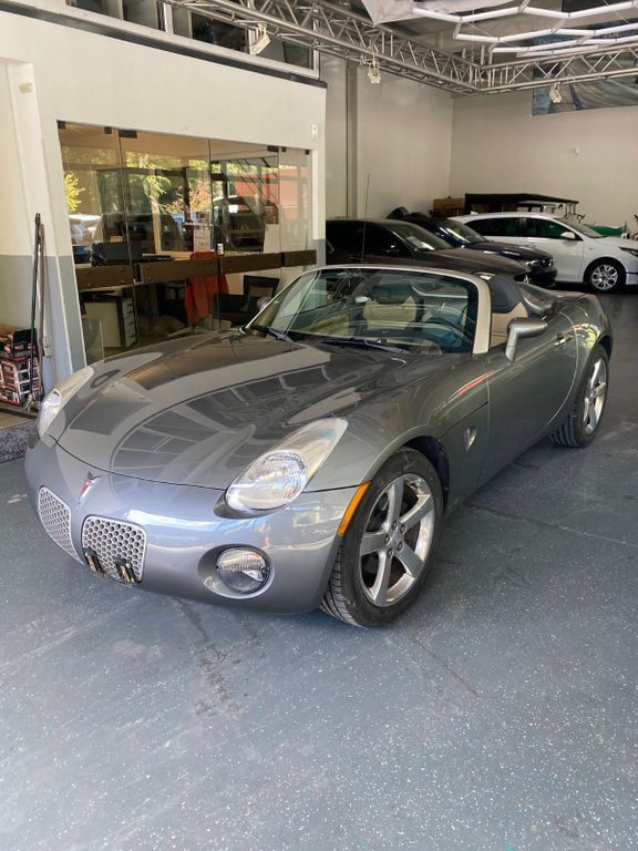 Pontiac Solstice 48.000 km 13.900 € Mönchengladbach 41199
