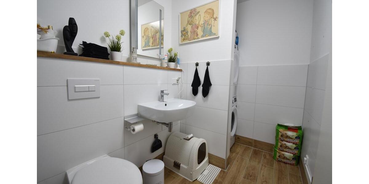 Etagenwohnung Düsseldorf Stadtbezirk 2 - 3 Zimmer, 90 m&sup2;, 1.360&euro; | Angebot:23769123