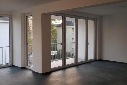Wohnung Düsseldorf Stadtbezirk 6 - 2 Zimmer, 80 m&sup2;, 1.200&euro; | Angebot:26413512