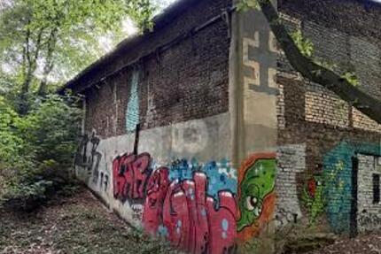 SELTENE GELEGENHEIT MIT ENTWICKLUNGSPOTENZIAL - Grundstück Köln Rodenkirchen | Angebot:27132773
