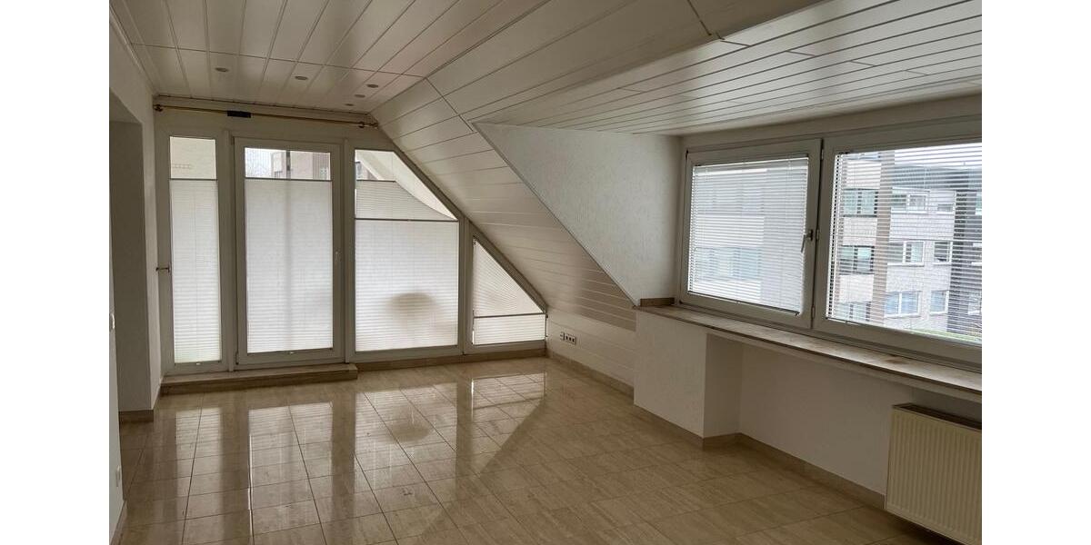 Maisonettenwohnung Düsseldorf Stadtbezirk 6 - 3 Zimmer, 67 m&sup2;, 1.100&euro; | Angebot:26335321