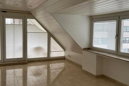 Wohnung Düsseldorf Stadtbezirk 6 - 3 Zimmer, 67 m&sup2;, 1.100&euro; | Angebot:26335321