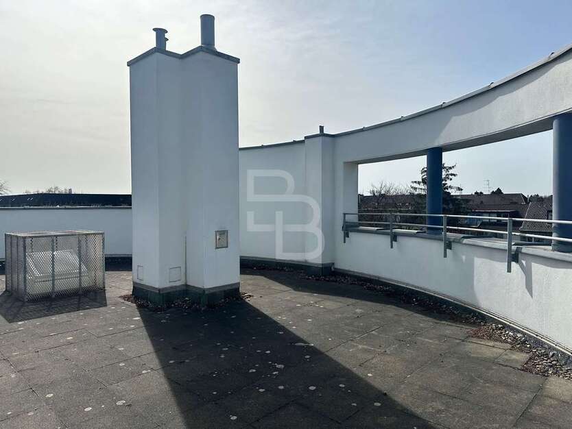 Haus zum Kaufen in Köln 2.600.000 € 784.39 m²