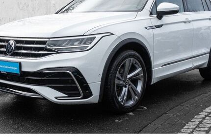 VW Tiguan 30.014 km 32.740 &euro; Düsseldorf 40474