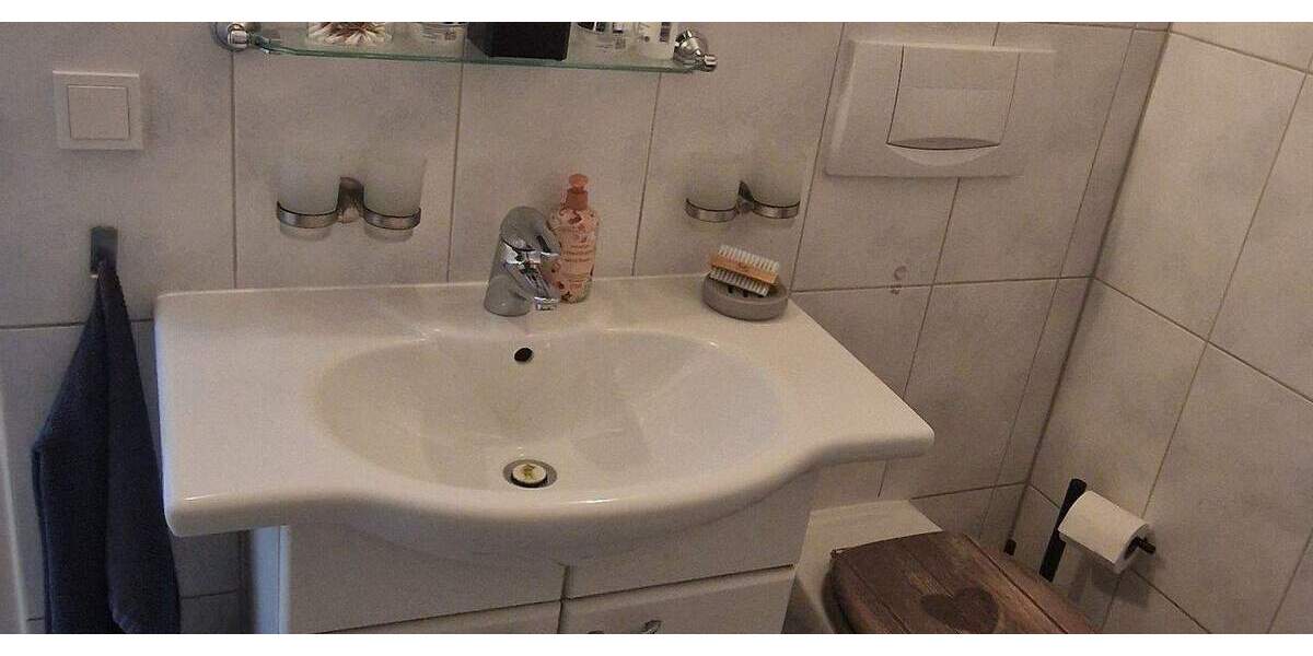 Wohnglück auf 4 Zimmern – mit Balkon, Einbauküche & TG! 4 zimmer