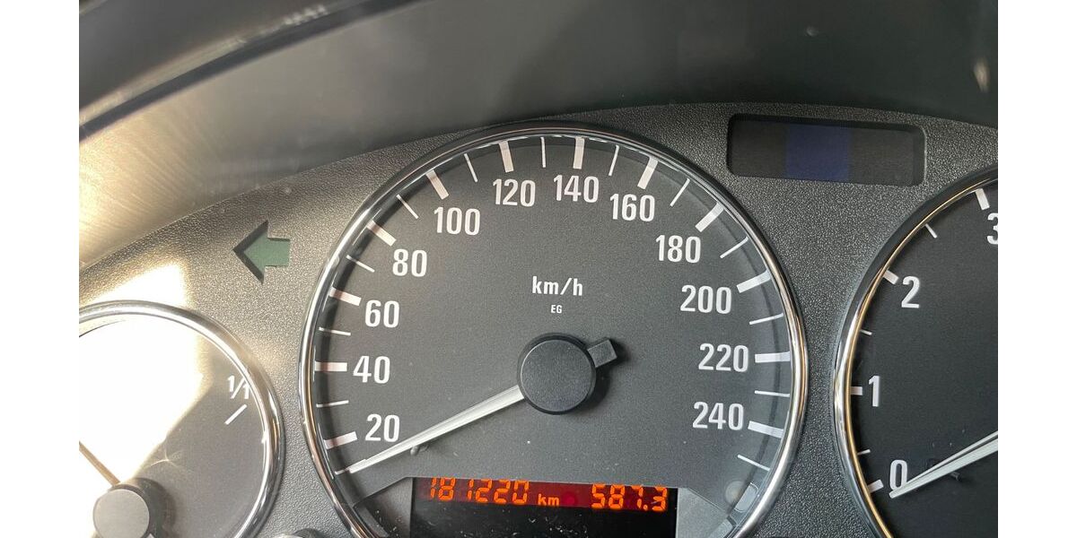 BMW Z3 183.000 km 8.000 &euro; Duisburg 47169