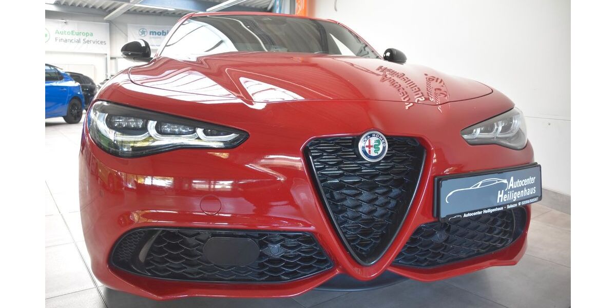 Alfa Romeo Giulia 50.119 km 33.580 &euro; Heiligenhaus 42579