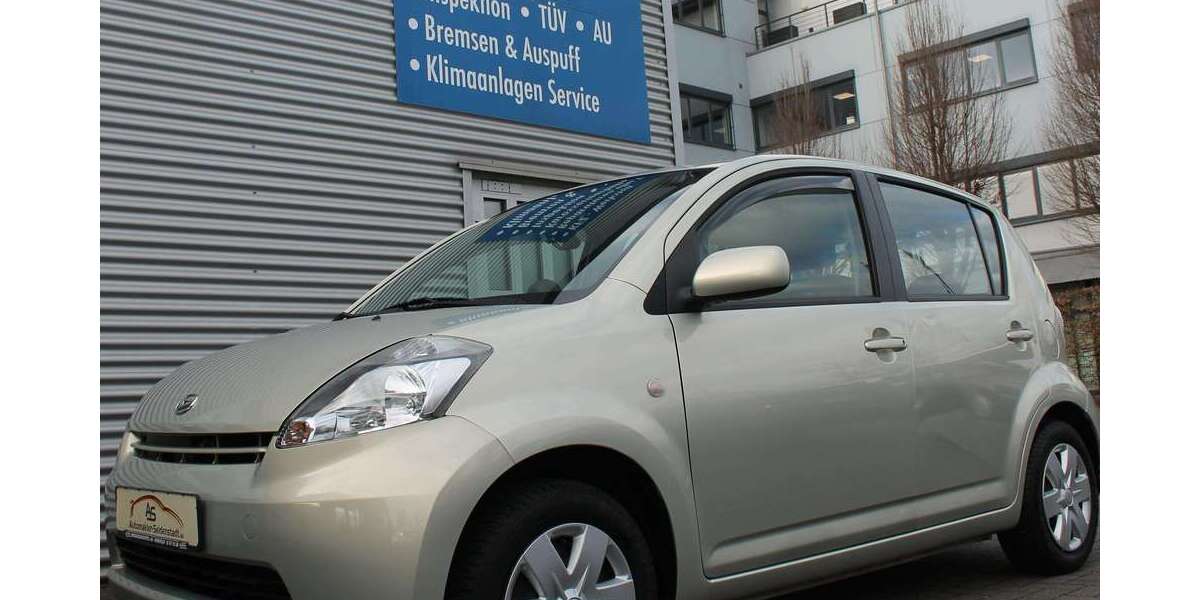 Daihatsu Sirion 104.000 km 4.450 &euro; Krefeld 47805
