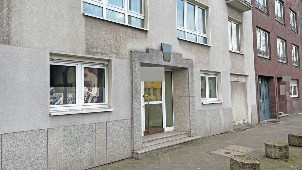 Zentral gelegene Eigentumswohnung mit Aufzug und modernem BadeZimmer in Düsseldorf-Düsseltal!