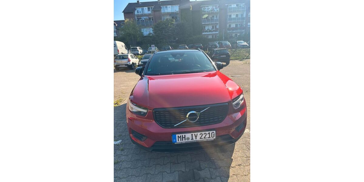 Volvo XC40 82.000 km 24.000 &euro; Mülheim an der Ruhr 45481