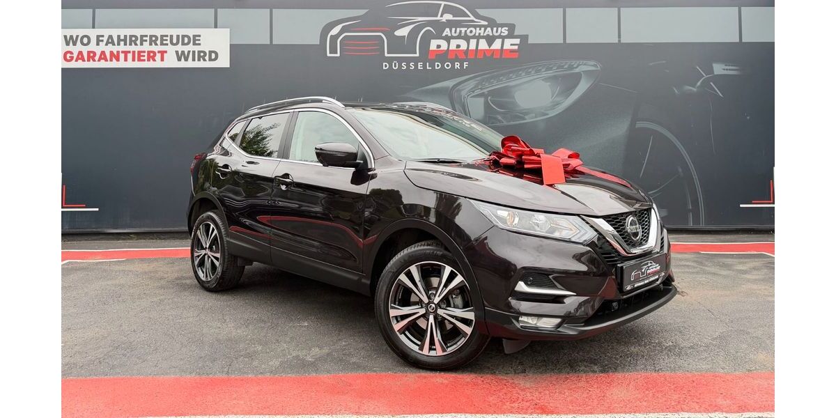 Nissan Qashqai 15.157 km 17.700 &euro; Düsseldorf 40591