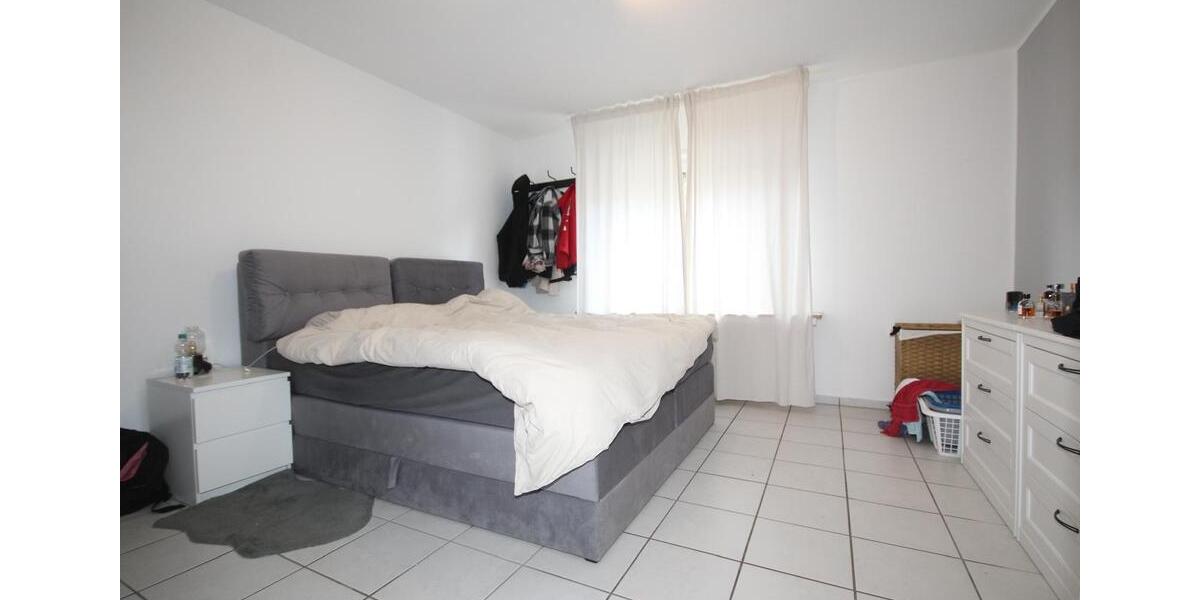 Erdgeschoßwohnung Mönchengladbach Ost - 2 Zimmer, 75 m&sup2;, 875&euro; | Angebot:26413904