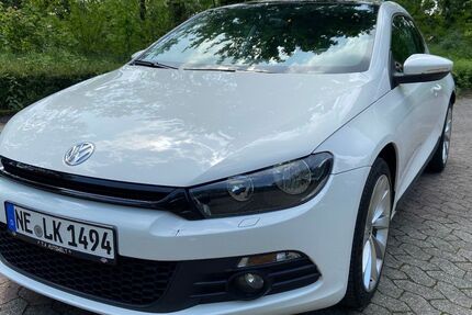VW Scirocco 174.255 km 10.990 &euro; Düsseldorf 40225
