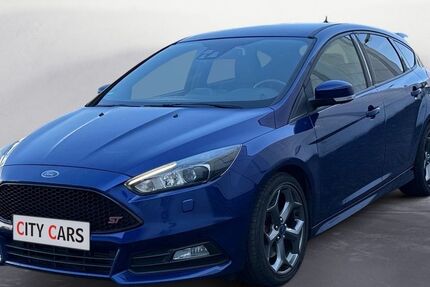 Ford Focus 98.000 km 14.990 € Dormagen 41540