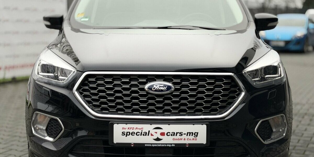 Ford Kuga Vignale / Panorama / Kamera / Keyless GO 34.000 km 20.890 &euro; Mönchengladbach 41066