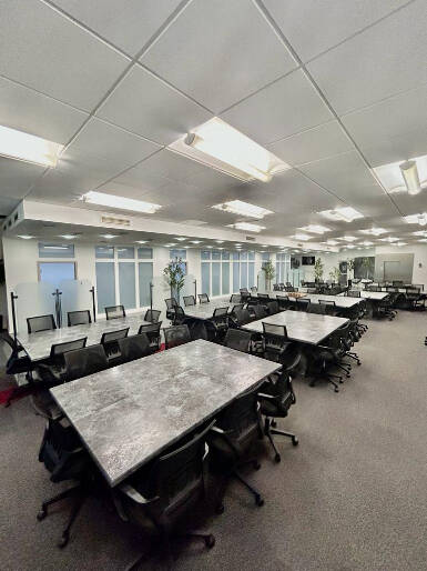 Neues & Top modernes Coworking Space Einzelbüros zentrale Lage - All-in-Miete