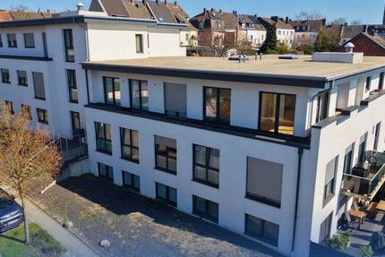 Wohnung Mönchengladbach Rheydt-West - 4 Zimmer, 1 m&sup2;, 4.200.000&euro; | Angebot:26053396