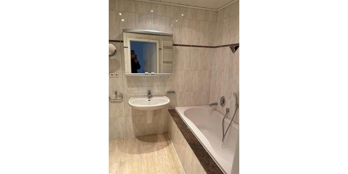 Maisonettenwohnung Düsseldorf Stadtbezirk 6 - 3 Zimmer, 67 m&sup2;, 1.100&euro; | Angebot:26335321