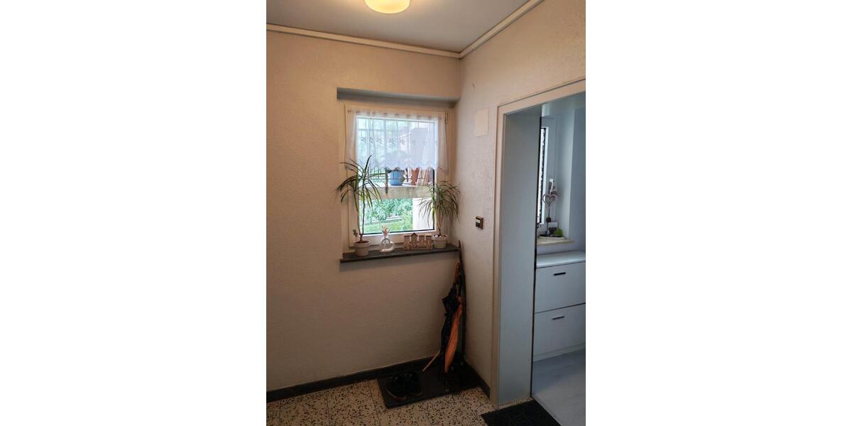 Etagenwohnung Wuppertal Arrenberg - 3 Zimmer, 77 m&sup2;, 155.000&euro; | Angebot:27252965