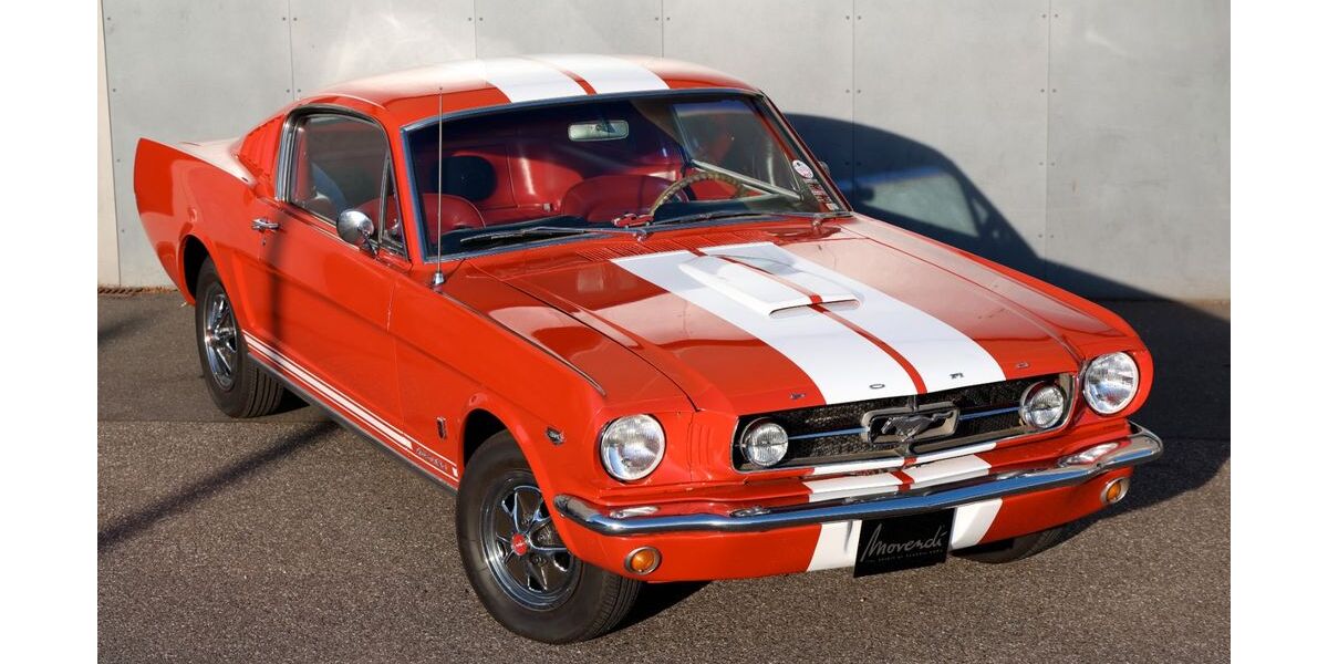 Ford Mustang 107.400 km 69.500 &euro; Düsseldorf 40591