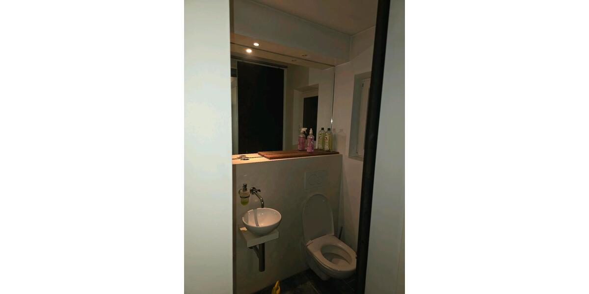 Laden im Zentrum Krefelds für vielerlei Möglichkeiten zimmer