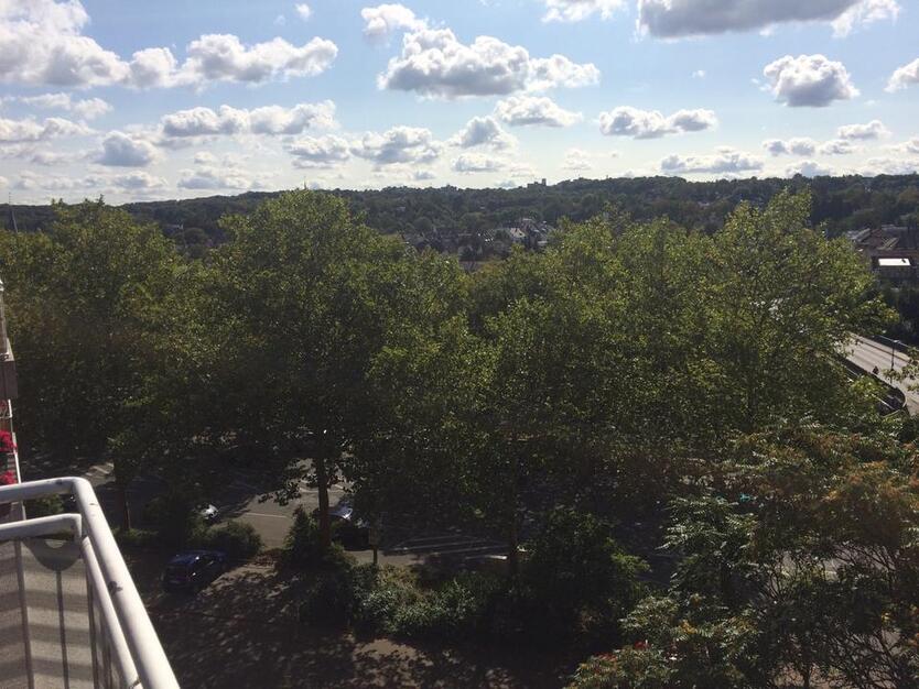 3 Zimmer Wohnung in Vohwinkel mit Balkon und Abstellplatz
