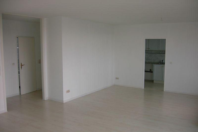 Dachgeschoßwohnung Hilden Kalstert - 2 Zimmer, 90 m&sup2;, 1.170&euro; | Angebot:26444568