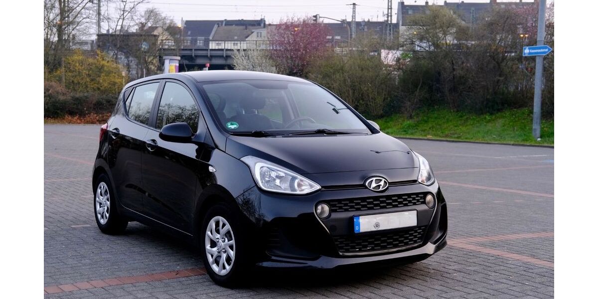 Hyundai i10 140.000 km 6.200 &euro; Düsseldorf 40227