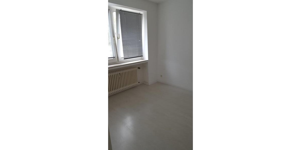 2-Zi-ETW,2.OG,Aufzug,Balkon,prov.-frei,TG-Stellplatz,Einbauküche 2 zimmer