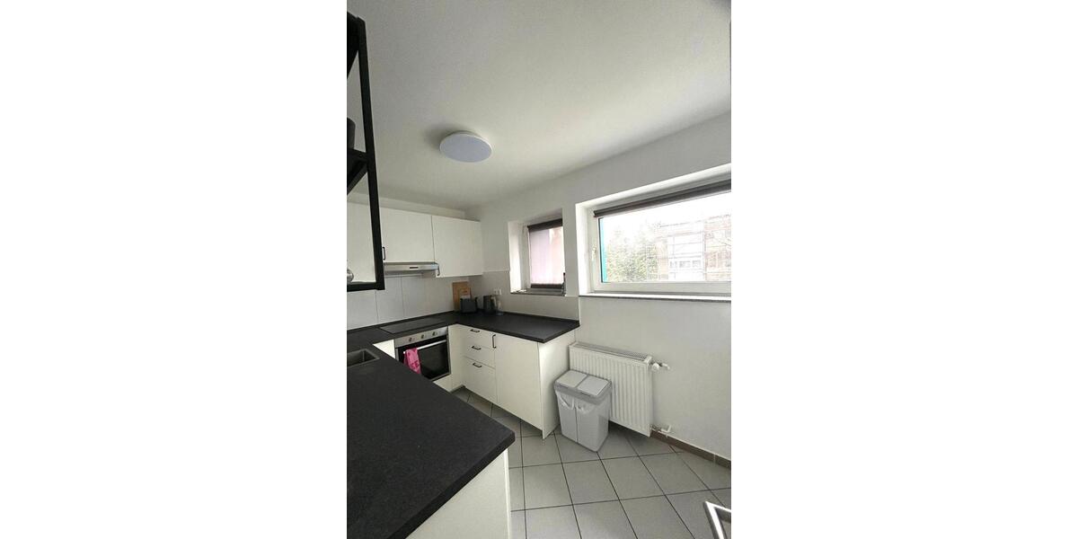 Etagenwohnung Langenfeld (Rheinland) - 5 Zimmer, 115 m&sup2;, 1.380&euro; | Angebot:25796052