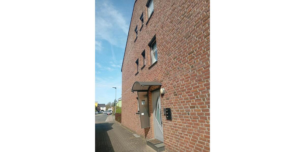 Erdgeschoßwohnung Moers - 3 Zimmer, 82 m&sup2;, 230.000&euro; | Angebot:26503717