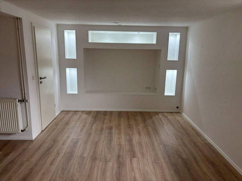 Aufgepasst charmantes 28m2 großes Flächenwunder im Souterrain - frisch renoviert!