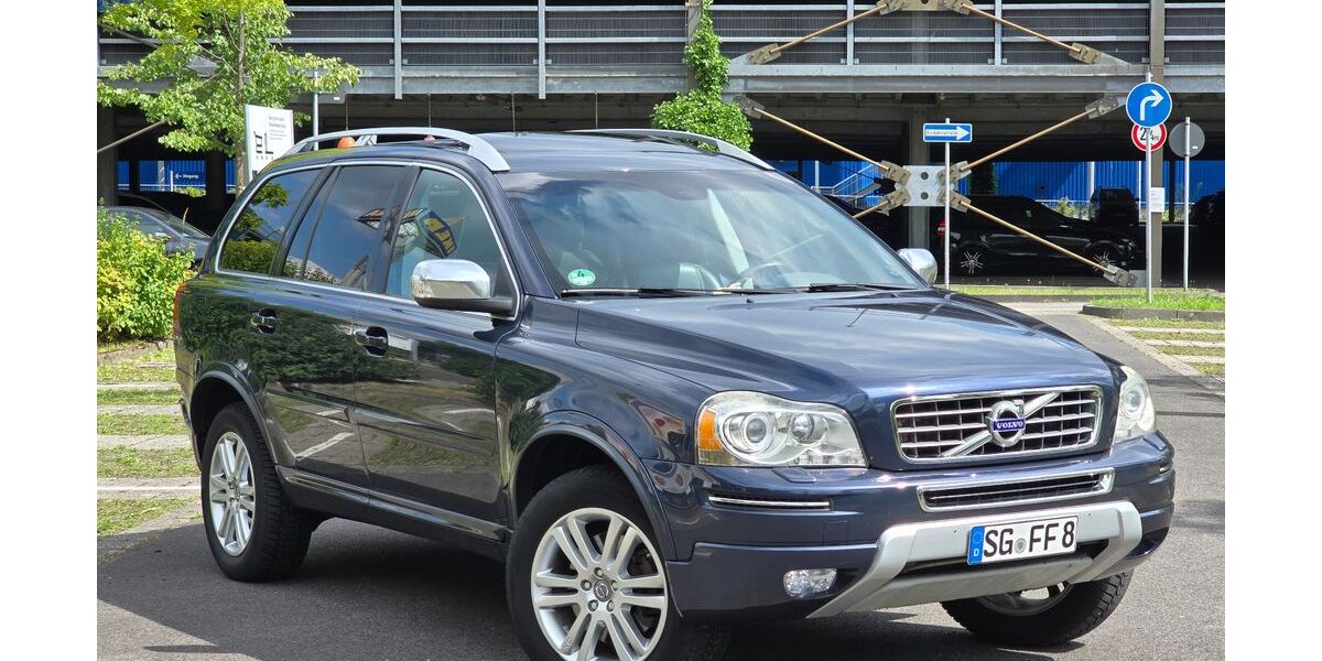 Volvo XC90 210.000 km 10.900 &euro; Solingen 42699