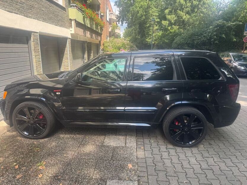 Grand Cherokee