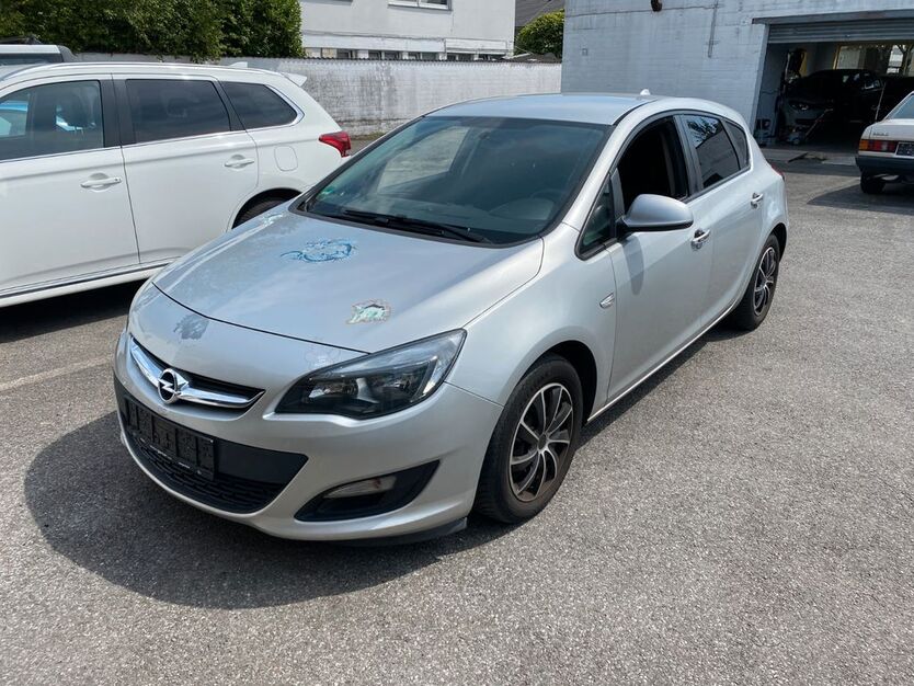 Opel Astra 184.000 km 3.700 € Monheim 40789