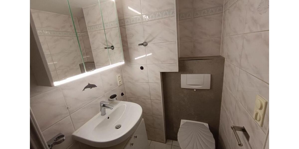 Altersgerechte EG Wohnung, eigene Garten Neuss City zu verkaufen 4 zimmer