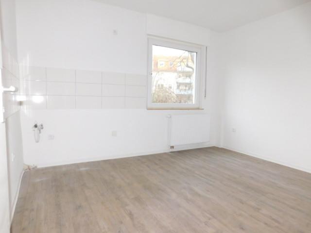 ***Einziehen und Wohlfühlen - ansprechende 2-Zimmer-Wohnung mit Balkon und Vinylboden*** 2 zimmer