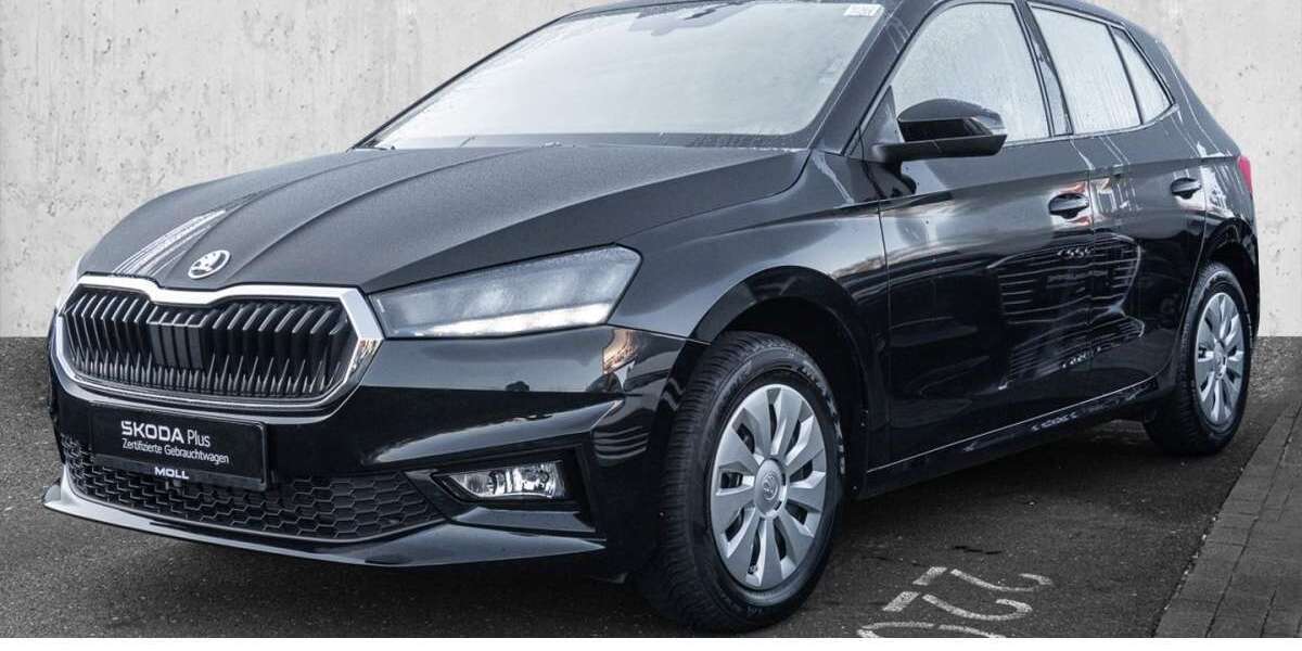 Skoda Fabia 11.853 km 16.980 &euro; Düsseldorf 40474