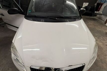 Skoda Fabia 150.000 km 2.200 &euro; Wuppertal 42327