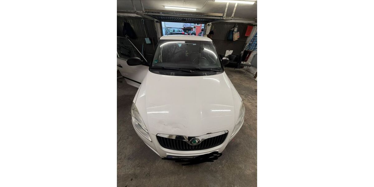 Skoda Fabia 150.000 km 2.450 &euro; Wuppertal 42327