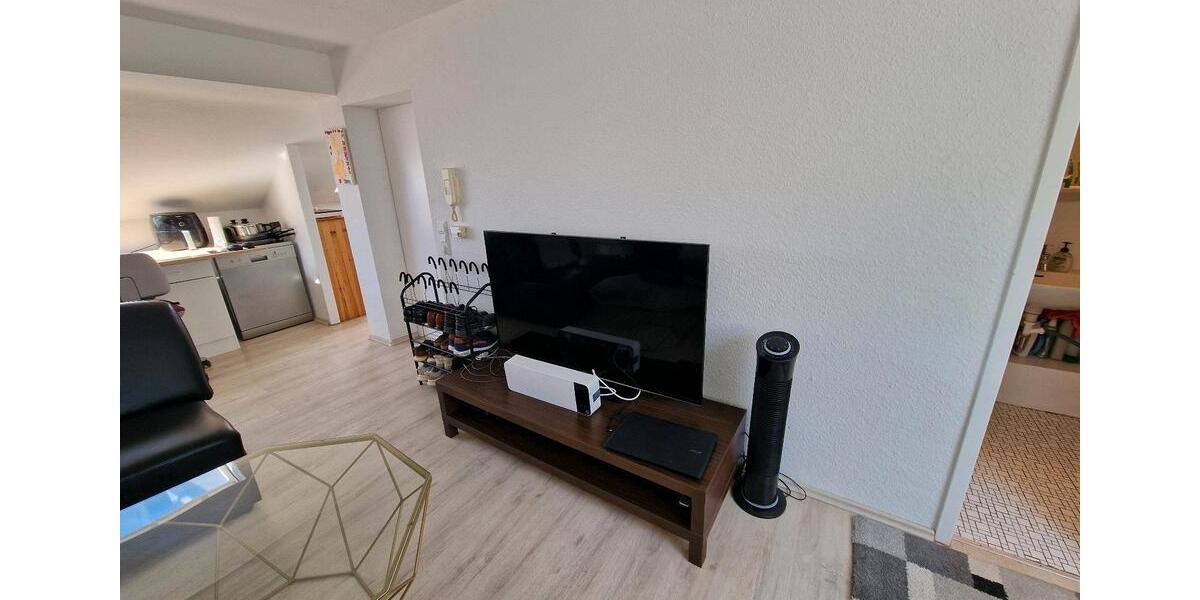 Dachgeschoßwohnung Meerbusch Necklenbroich - 1 Zimmer, 30 m&sup2;, 560&euro; | Angebot:26414532