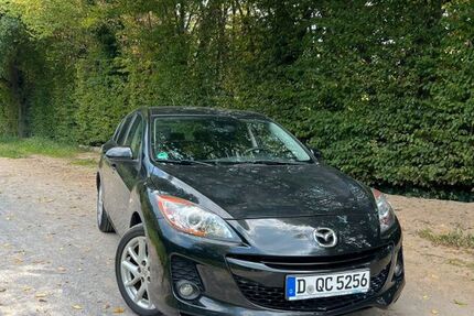 Mazda 3 169.000 km 7.200 € Düsseldorf 40229