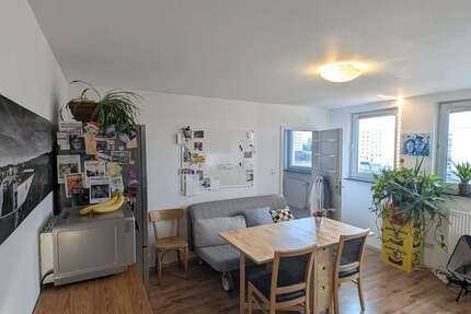 Wohnung zum Mieten in Düsseldorf 950 € 82 m² 2.5 zimmer