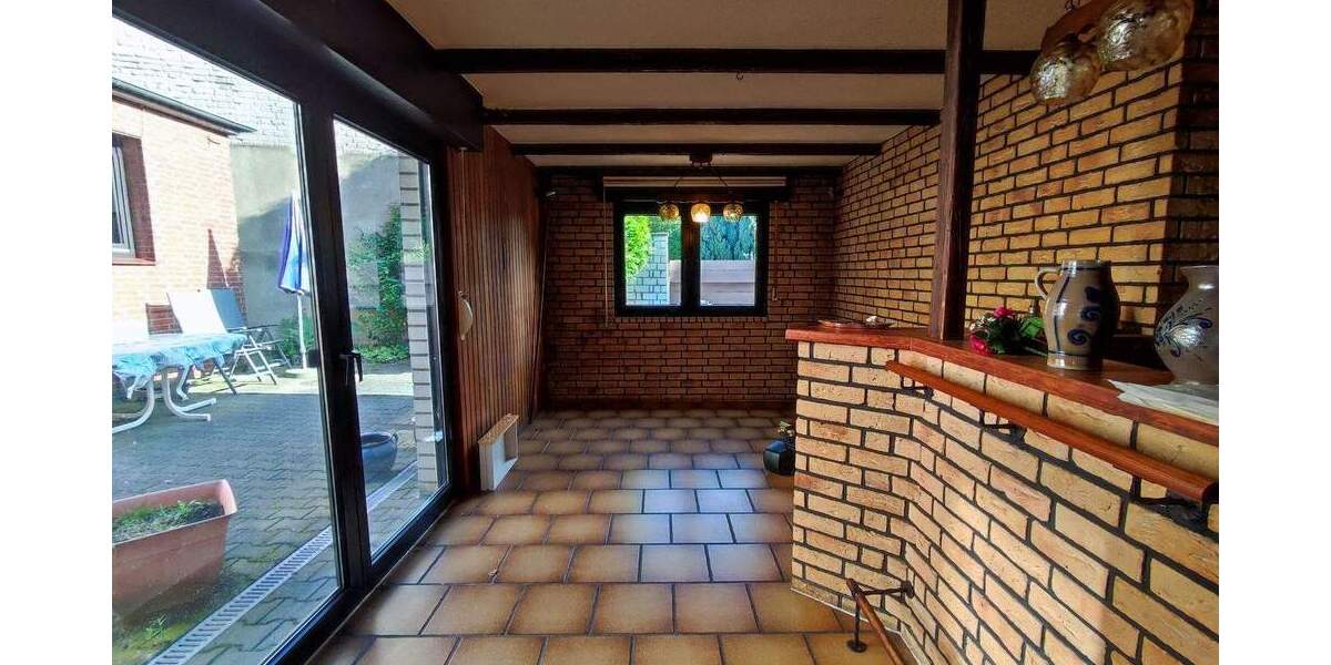 Reihenmittelhaus Düsseldorf Heerdt - 1 Zimmer, 285 m&sup2;, 695.000&euro; | Angebot:25683583